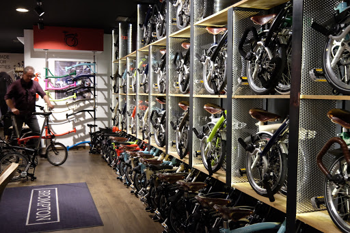 Folding Bikes House Brompton Barcelona Center