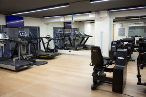 GYM9