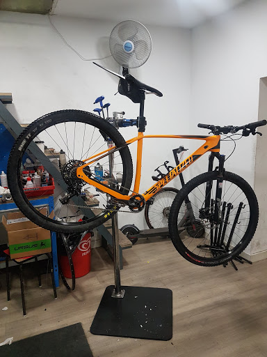 Bikexpress taller de Bicicletas