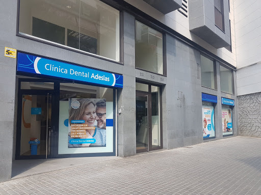 Clínica Dental Adeslas