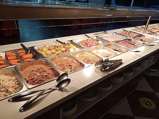 Restaurante buffet wok