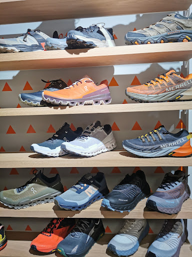 Cuylás - Tienda de Deportes en Barcelona (Running, Montaña, Fitness, Yoga y Natación)