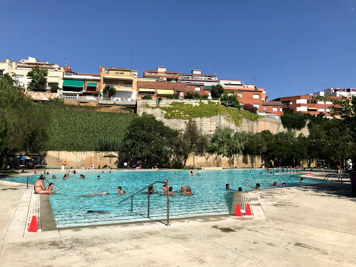 Piscinas Municipales - Parque del los Torrentes