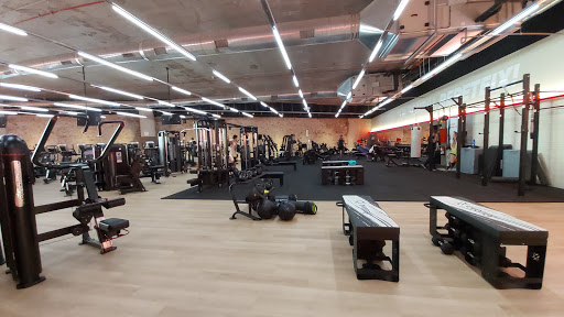 VivaGym Sant Antoni Gimnasio en Barcelona