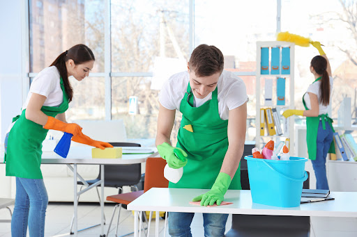 Limpieza del hogar Barcelona - Empresa de limpieza NadiClean