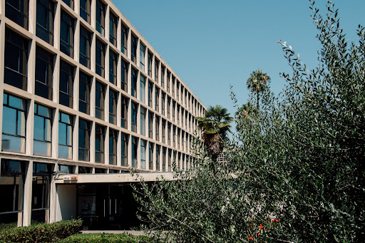 Facultad de Economía y Empresa