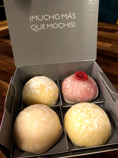 NIJI MOCHIS EL CORTE INGLÉS PLAZA CATALUNYA