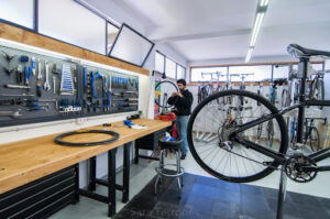 Biciclinic