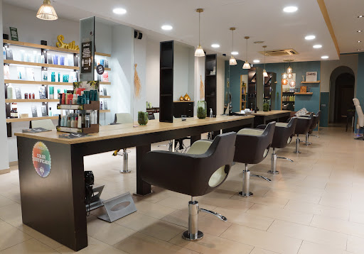 Wapa'm Hair Stylist - Peluquería Aveda Barcelona