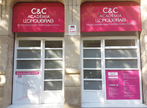 C&C ACADÈMIA CASANOVA BARCELONA (VILADOMAT). Academia de Peluquería, Barbería y Estética.