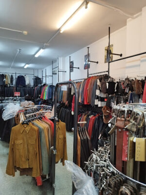 Outlet Leather Factory