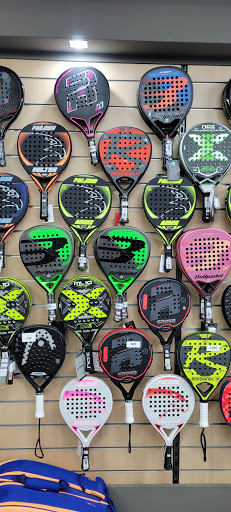 el Món - Tienda, alquiler y reparación de pádel, tenis, esquí. Test palas de pádel en granollers - barcelona