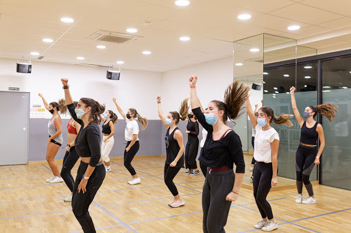 Esther Bosch Escola de Dansa