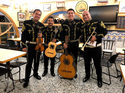 ️ ️ MARIACHIS BARCELONA. ︎ MARIACHIS EN BARCELONA