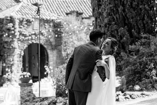 Laura Arroyo Estudio fotografía y vídeo-boda, vídeo, embarazo, recién nacido,familia y fotomatón