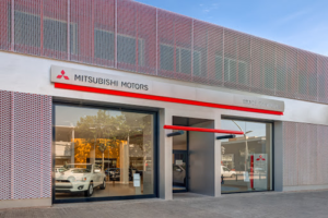 Taller Oficial Mitsubishi Quadis Asian